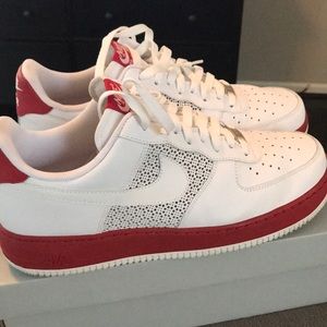 Nike Air Force 1. Worn a few times.